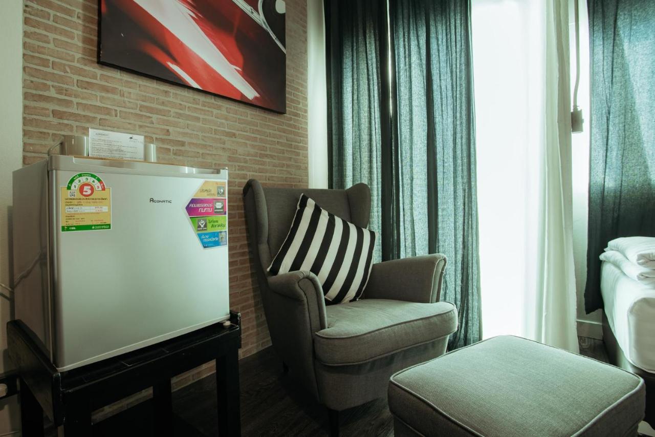 Acomodação com café da manhã  J Poshtel Chiangmai